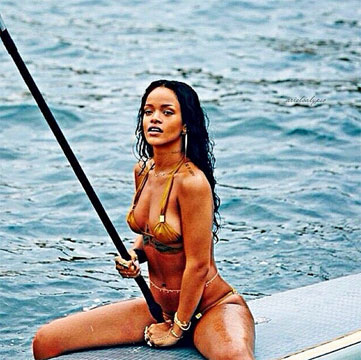 RIHANNAmizugi360.jpg