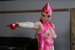 tsukino_2013_01 .jpg