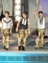 「○○が怖がってた」嵐、ハワイ公演のヘリ操縦士がH.I.S.ブログで秘話暴露！　「便乗商法」の声も