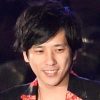 嵐・二宮和也、“3億円豪邸”同棲で伊藤綾子に「ファンの金で豪遊」「健康管理しろ」とファン憤怒