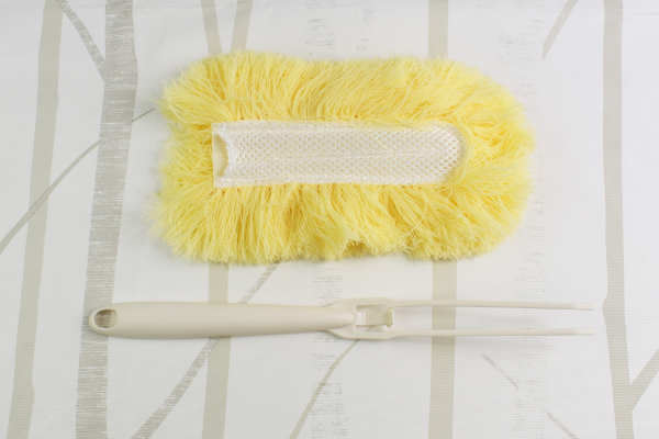 【100均ずぼらシュラン】ダイソー「マイクロファイバー ハンディモップ」モフモフ感がたまらない！の画像3