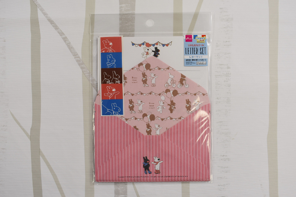 【100均ずぼらシュラン】ダイソー「レターセット（リサとガスパール）」キュートなイラストに癒やされる〜の画像2