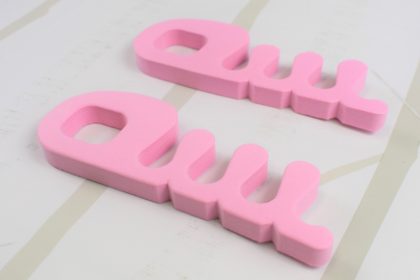 【100均ずぼらシュラン】ダイソー「足らくらくパット」ペディキュアを塗る時、足をガッチリ固定！の画像3