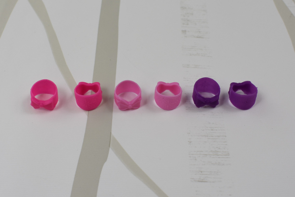 【100均ずぼらシュラン】ダイソー「シリコーン リボン指サック」おばさんぽくならず、地味に便利！の画像2