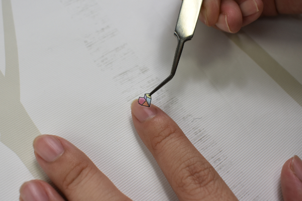 【100均ずぼらシュラン】ダイソー「ネイルアート用ピンセット」で不器用な人もプロの気分に!? の画像5