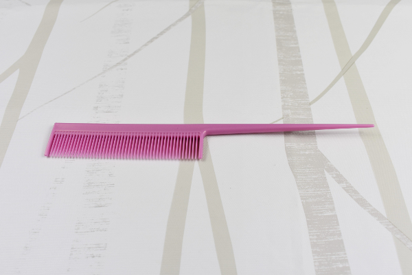 【100均ずぼらシュラン】ダイソーの「静電気を抑えるセットコーム」で、さらば髪の静電気！の画像2