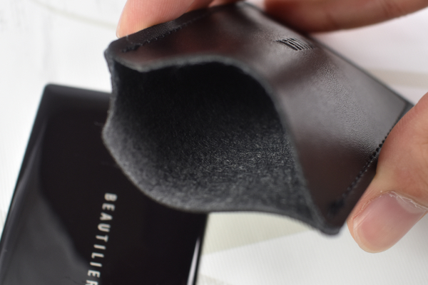 【100均ずぼらシュラン】ダイソー「カード型ミラー」有能且つスタイリッシュな鏡の鑑!?の画像6