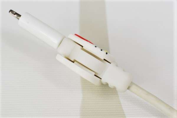 【100均ずぼらシュラン】ダイソー「ライトニングケーブル用 プロテクトカバー」キティちゃんで断線対策の画像8