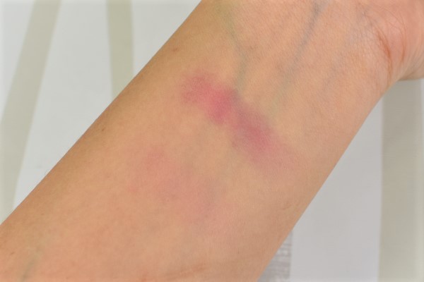 【100均ずぼらシュラン】ダイソー「エスポルール パウダーチーク」で程よい血色感をゲット！の画像6