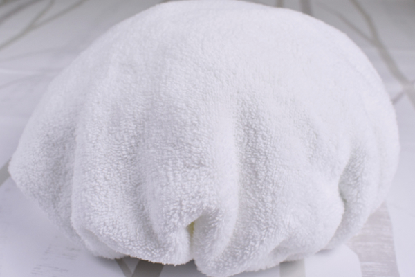 【100均ずぼらシュラン】セリア「マイクロファイバー吸水ヘアキャップ」は超便利な神アイテム？の画像1