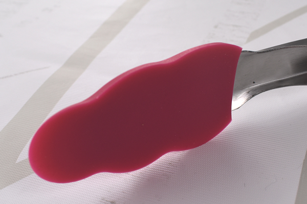 【100均ずぼらシュラン】ダイソー「シリコントング」すべりにくいから脂っこい料理におすすめ！の画像3