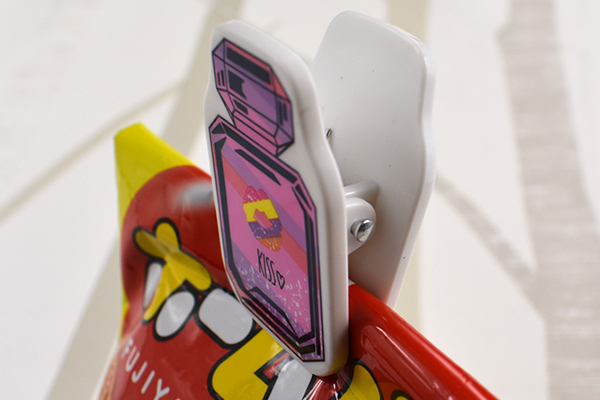 【100均ずぼらシュラン】ダイソー「モチーフクリップ（ネオンリップ）」フォトジェニックなコスメ文具でモチベUP！ の画像5