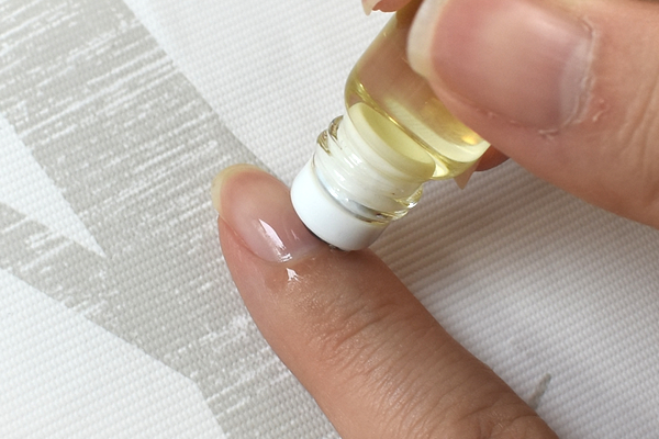【100均ずぼらシュラン】ダイソー「爪美活ネイルオイル さっぱり」で保湿対策して爪美人に!?の画像6