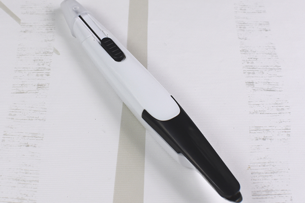 【100均ずぼらシュラン】ダイソー「カッター＆ホッチキス針とり」はオフィスの必需品？の画像1