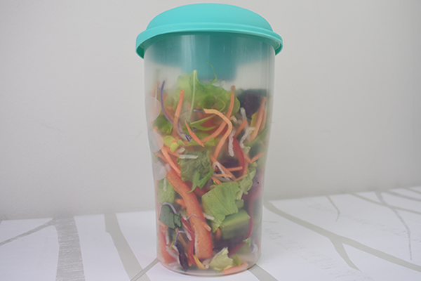  【100均ずぼらシュラン】ダイソー「サラダコンテナ」野菜がたっぷり入って持ち運びしやすい！の画像6