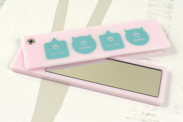 【100均ずぼらシュラン】ダイソー「ミラー（mina）」パステルカラーのモンスターに胸キュン！の画像1