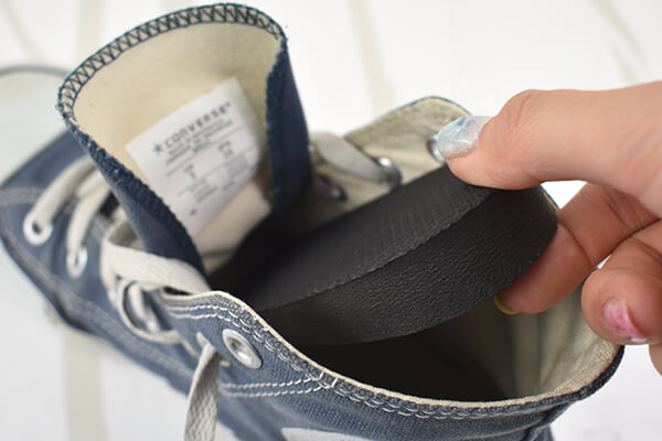 【100均ずぼらシュラン】セリア「ヒールアップパッド」なら数秒で脚長女子に大変身!?の画像7