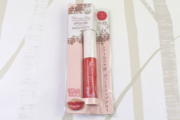 【100均ずぼらシュラン】ダイソーの人気コスメ「BKTグロス（チップ） レッド」でぷっくり唇にかわいく変身の画像2