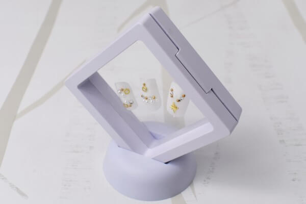 【100均ずぼらシュラン】セリア「ネイルディスプレイスタンド」なら爪だけでなく自室も彩れる!?の画像6