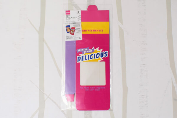 【100均ずぼらシュラン】 ダイソー「ギフトBOX」なら、目を引くカラーでプレゼントがアメリカのお菓子風に!?の画像2