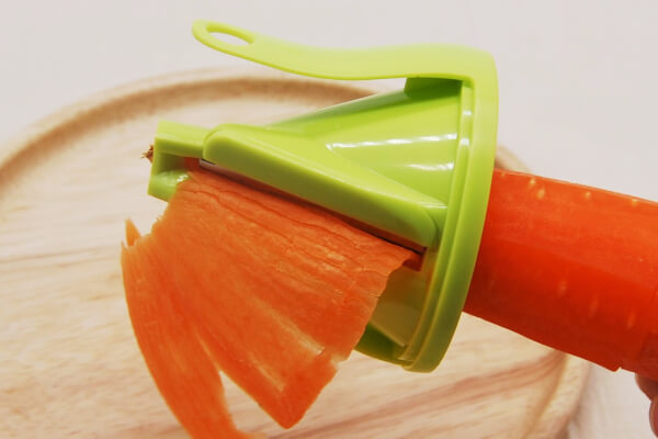 【100均ずぼらシュラン】ダイソー「3WAYスパイラルカッター」料理下手でも回すだけで美しく野菜をカットしてSNS映え!?の画像6