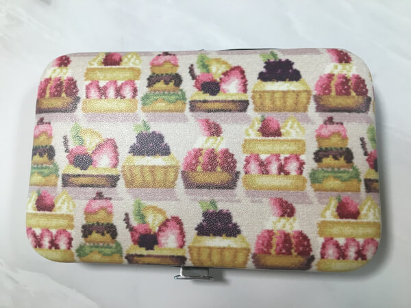 【付録レビュー】「美人百花」6月号にジャニオタも注目!?　ラブラリーバイフェイラーのソーイングセットが、アクスタ入れに最適【女性誌】の画像2