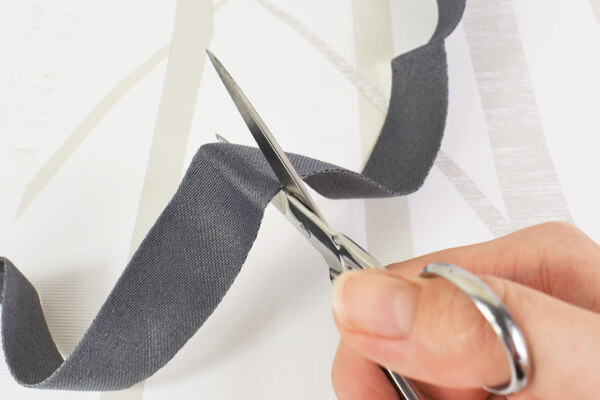 【100均ずぼらシュラン】ダイソー「ラッピングボックス」箔押し＆リボンで大人かわいいプレゼントに！の画像7