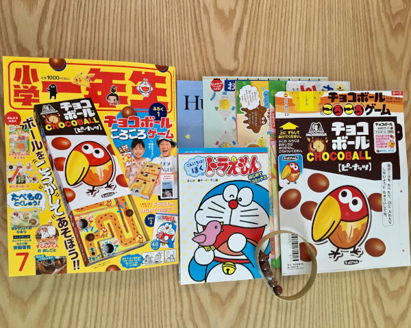 【付録レビュー】「小学一年生」7月号、特大サイズ！チョコボールころころゲーム、 ドラえもんはじめてコミックス他【児童向け総合雑誌】の画像1