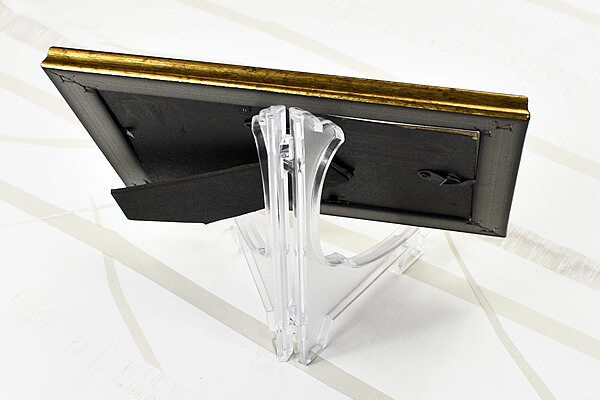 【100均ずぼらシュラン】ダイソー「フォトフレームスタンド 5号 2個入」でステキな思い出をキラッと飾れる！の画像6