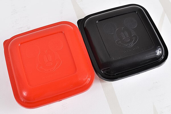 【100均ずぼらシュラン】ダイソー「おかずパック110mL×4個（ミッキー）」は2カラーで使い分け、お弁当も充実！の画像4