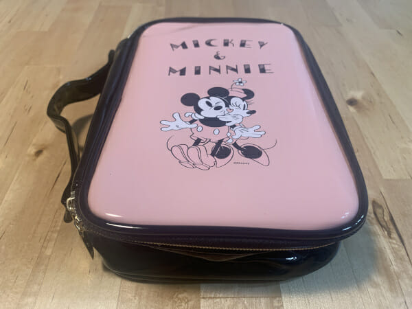 【付録レビュー】「Sweet」8月号、コスパ◎　ミッキー＆ミニーのコスメポーチがハイクオリティでドレッサー代わりにも！【女性誌】の画像2