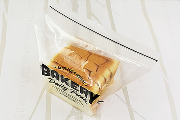 【100均ずぼらシュラン】セリア「フリーザーバッグ食パン用 5枚入」マチつきだからパンが潰れず長持ちの画像5