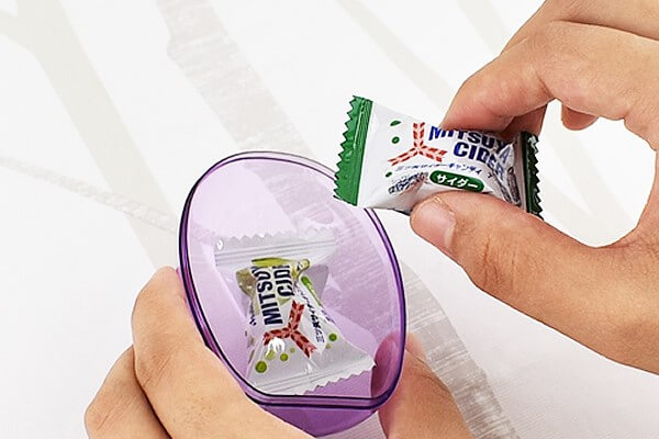 【100均ずぼらシュラン】セリア「ウサギ形プラケース 2P」食べたいお菓子をすぐ取り出せ、2種類使い分けもOKの画像5