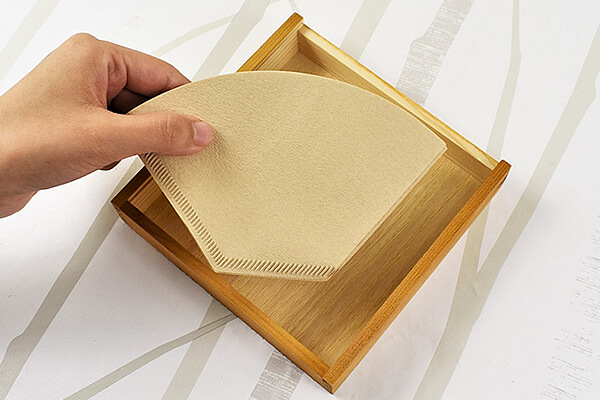 【100均ずぼらシュラン】セリア「木製コーヒーフィルターケース」ナチュラルな色合いでおしゃれ＆スマートに収納！の画像5