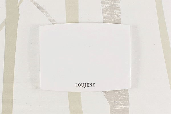 【100均ずぼらシュラン】セリアの人気コスメ「12色 アイシャドウ パレット 03」幅広いカラーでお仕事メイクもお出かけメイクもOK！の画像3