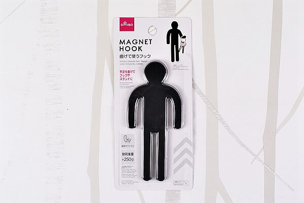 【ダイソーVSセリア】100均「バズりそうな謎グッズ」をピックアップ！　個性全開の商品、どうやって使う？の画像2