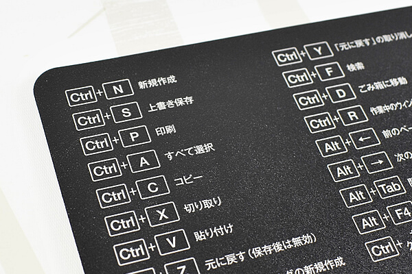 【ダイソーVSセリア】100均「PC周りを便利にするグッズ」対決！　デスクワークがより捗るのはどっち？の画像3