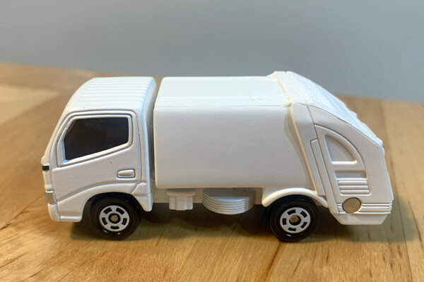 【付録レビュー】「幼稚園」12月号、トヨタ ダイナ 清掃車 ホワイトトミカver.【児童向け総合雑誌】の画像4