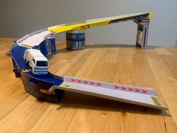 【付録レビュー】「幼稚園」12月号、トヨタ ダイナ 清掃車 ホワイトトミカver.【児童向け総合雑誌】の画像10