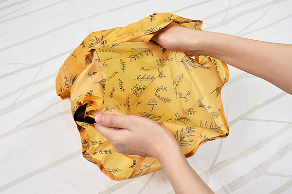 【ダイソーVSセリア】100均「エコバッグ」対決！　ボタニカル柄とキウイ色、どちらが使える？の画像3