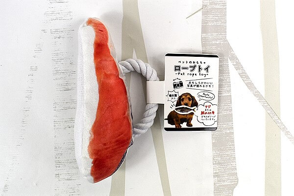 【ダイソーVSセリア】100均「ペット用おもちゃ」対決！　SNS映えする写真が撮れる!?の画像5