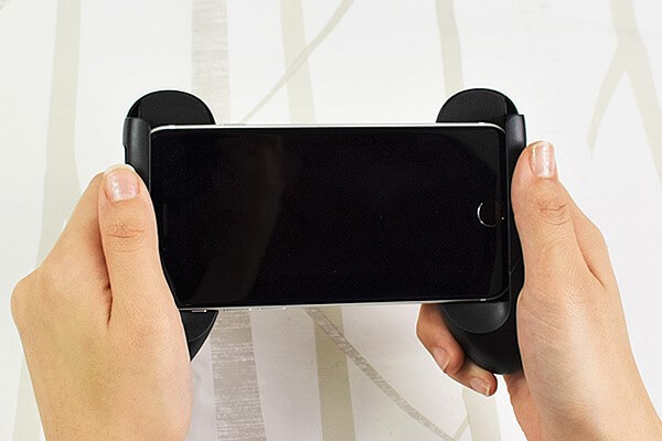 【ダイソーVSセリア】100均「スマホグッズ」対決！　液晶操作を快適にしてくれるのはどっち？の画像7