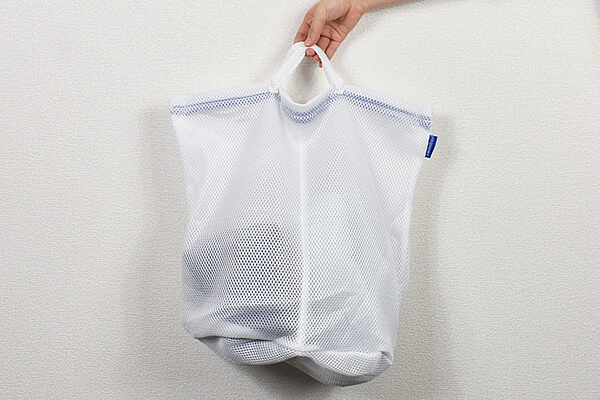 スリーコインズ「3ポケットランドリーネット」収納力抜群で複数の洗濯物をまとめて洗える！の画像6