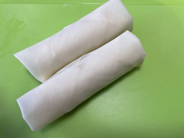 【塩チョコバナナ春巻き】、完全にクレープ屋のうまさを超えた！　溢れ出すチョコバナナが至高の画像4