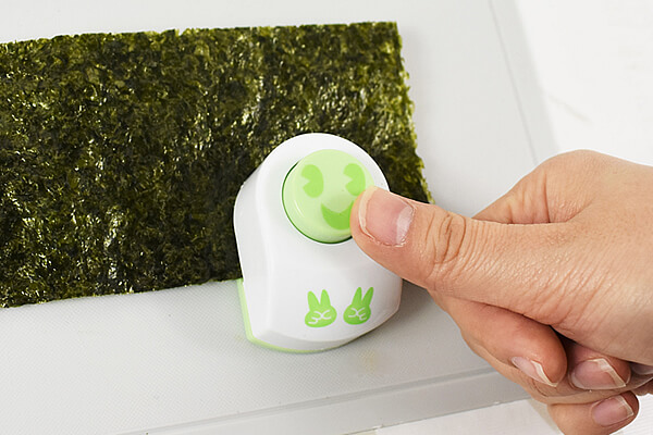 【ダイソーVSセリア】100均「デコ弁グッズ」対決！ 弁当用のりアレンジアイテムを比較してみたの画像3