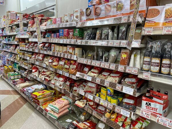 種類豊富なスパイスコーナー