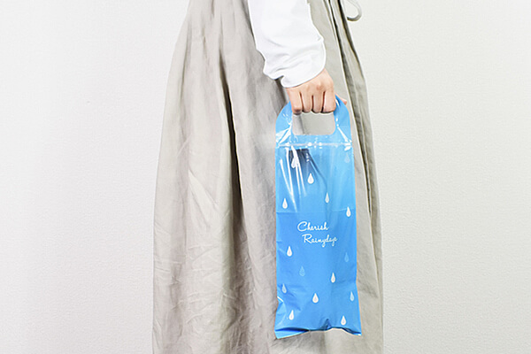 【ダイソーVSセリア】100均「折りたたみ傘グッズ」対決！　折りたたみ傘のストレスにさよなら!?の画像7