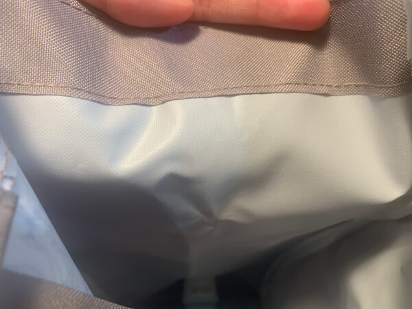 【付録レビュー】「＆Rosy」7月号、スナイデル好きは要チェック！　超軽量ビッグトートがたっぷり収納＆便利なポケットで使い勝手良し【女性誌】の画像3