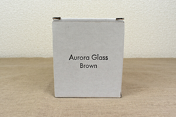 スリコ（3COINS）の「オーロラグラス」は高見え＆光の加減で色が変わる？の画像2