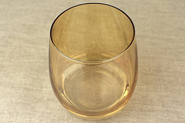 スリコ（3COINS）の「オーロラグラス」は高見え＆光の加減で色が変わる？の画像3